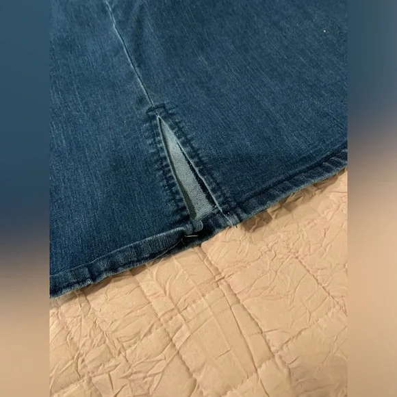 C&B size 4 jean skirt - Picture 3 of 3